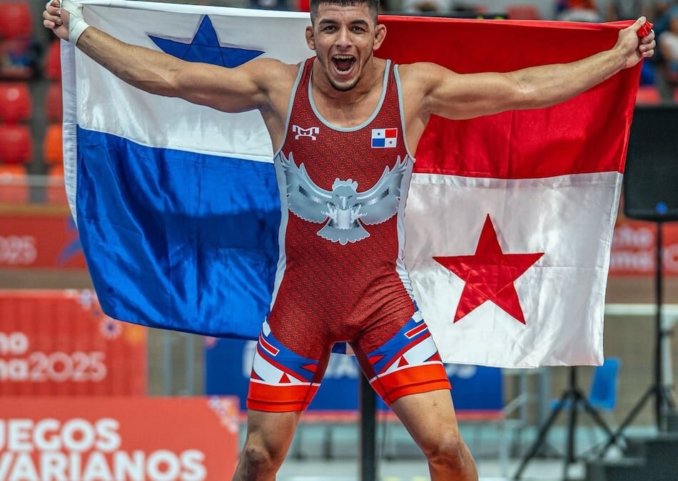 Ángel Cortés gana oro y es homenajeado en Tocumen