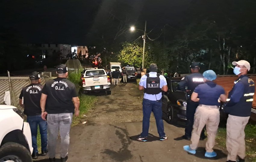 Detienen a joven por presunta implicación en dos homicidios en Colón