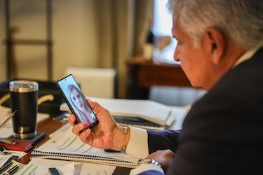 Italia felicita a la presidenta electa de Costa Rica y refuerza lazos