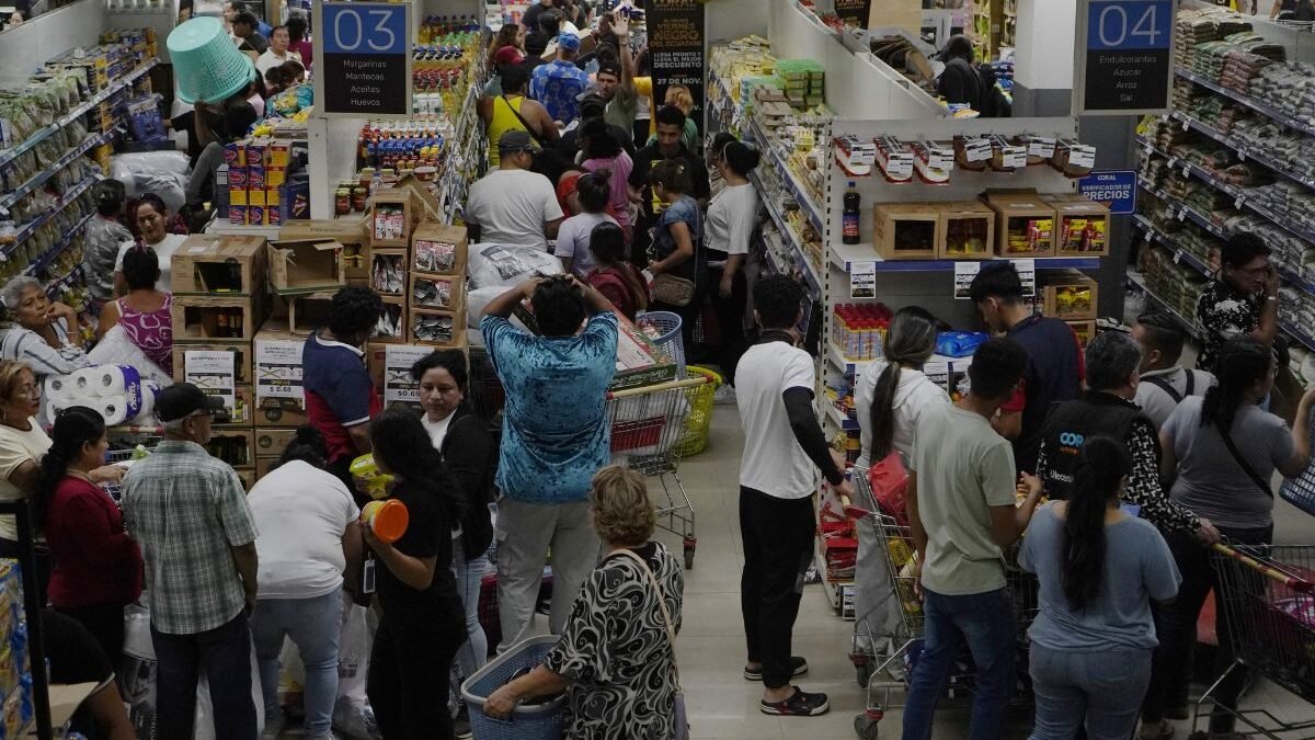 Ventas en Ecuador suben 6,8 % en enero 2026 e impulsan economía