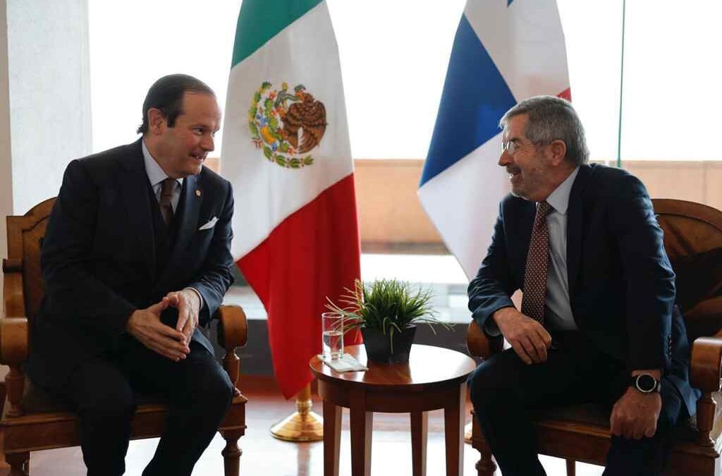 México y Panamá refuerzan cooperación bilateral y regional