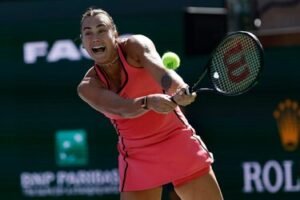 Sabalenka vence a Osaka y avanza a cuartos en Indian Wells