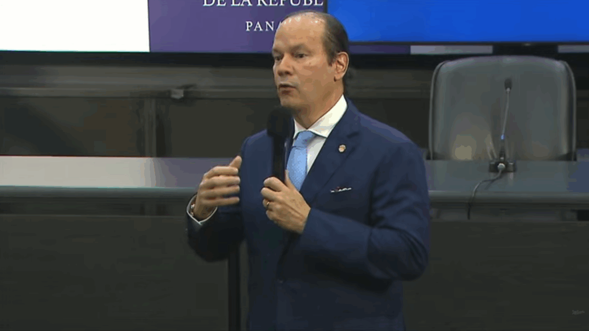 Panamá ofrece apoyo legal a panameños detenidos en Cuba