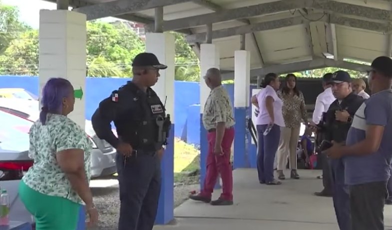 Estudiante de 14 años grave tras ataque a tiros en Colón