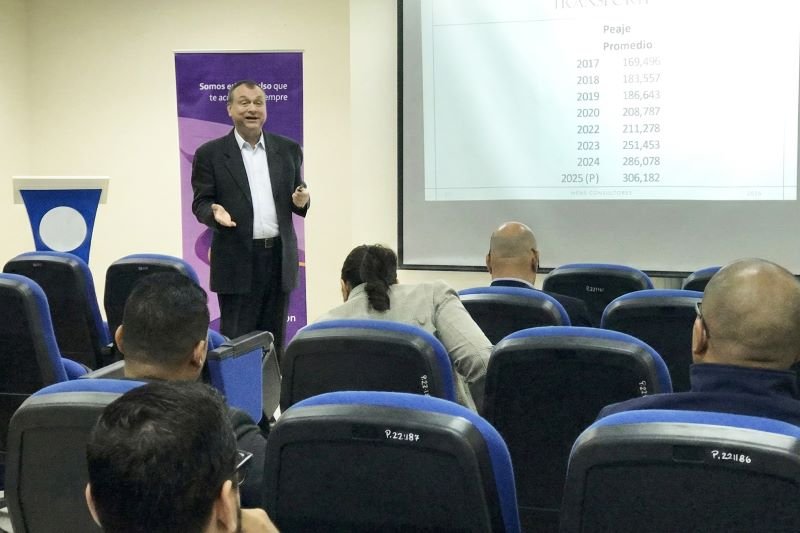 Panamá proyecta crecimiento económico de 5.6% para 2026