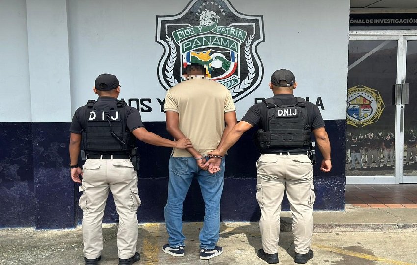 Policía detiene a once personas por delitos varios en Colón