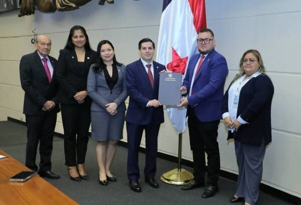 Panamá se integra a la Organización Hidrográfica Internacional