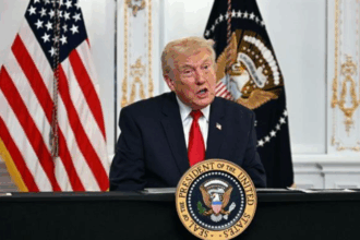 Trump evacuado tras disparos en cena de corresponsales en Washington