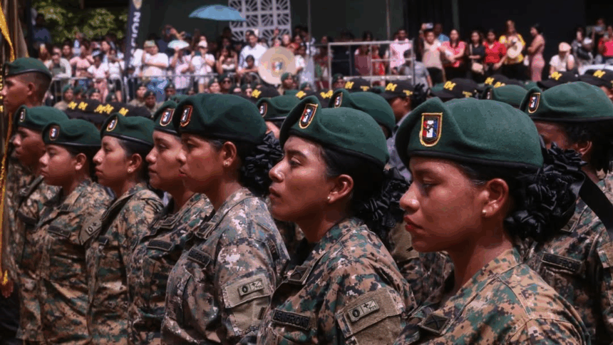 SENAFRONT suma 285 nuevos agentes en graduación en Darién