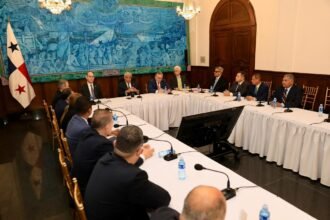 Mulino coordina agenda legislativa con bancada de Cambio Democrático