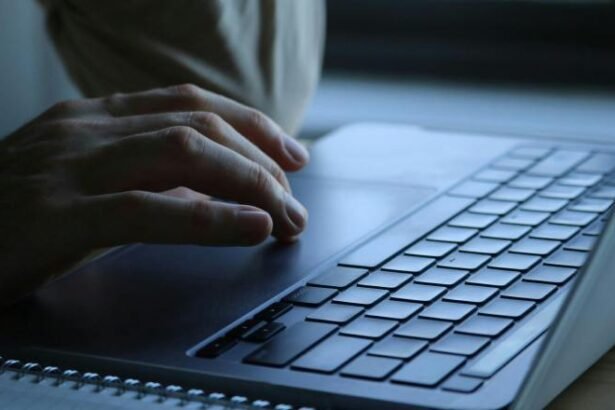 Panamá adjudica laptops a docentes; licitación sigue para alumnos