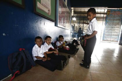 Escuelas de Panamá Centro y San Miguelito inician clases 2 de marzo