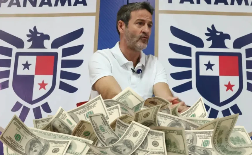 Panamá negocia renovación y aumento salarial para Christiansen