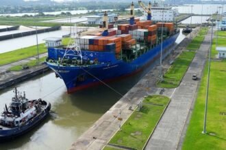Canal de Panamá reduce calado de buques Neopanamax por El Niño