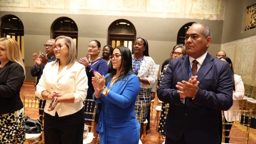 Nuevos jueces comunitarios de paz asumen en Panamá y Panamá Oeste
