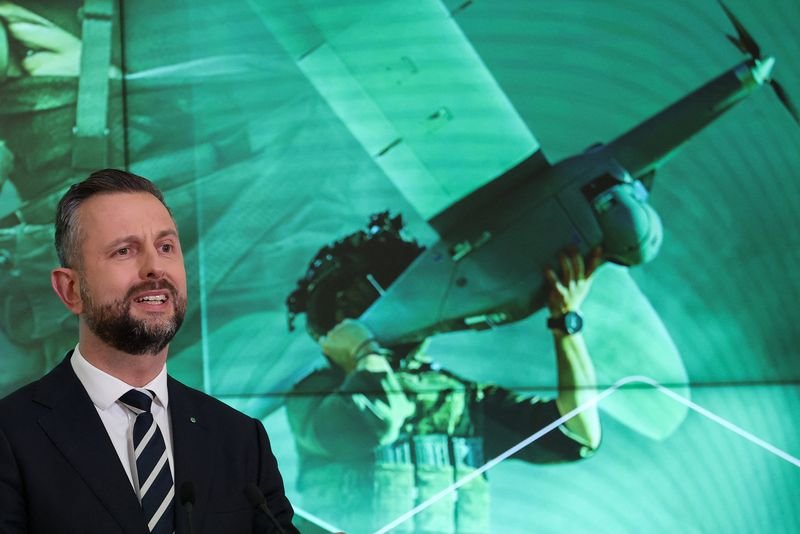 EE UU considera instalar base militar permanente en Polonia