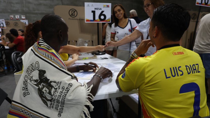 De la Espriella arrasa en voto exterior de colombianos en 2026