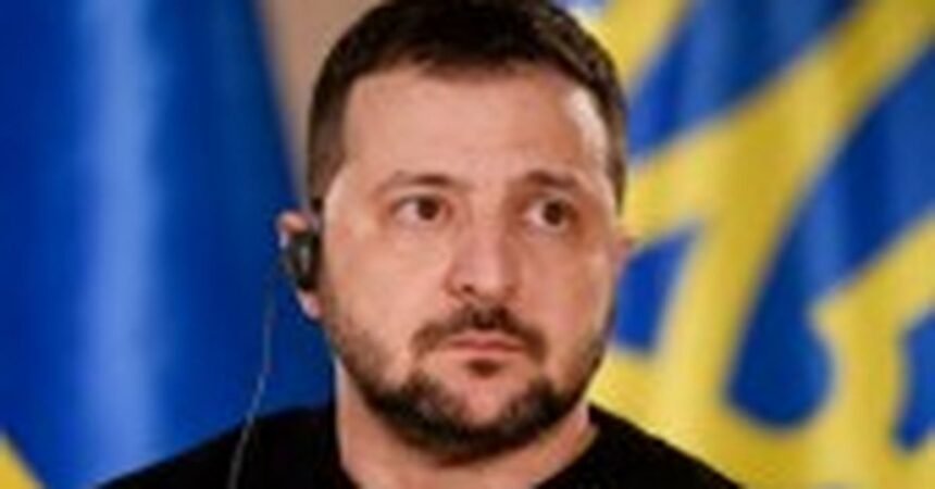 Zelenski releva al jefe militar ucraniano y nombra a Drapati