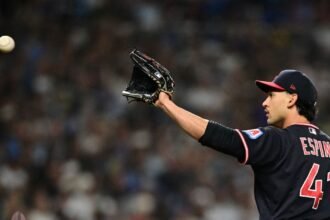 Rays vencen 5-1 a Guardianes y quedan a un triunfo de la Serie Mundial