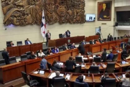 Gobierno evalúa sesiones extraordinarias por presupuesto 2027